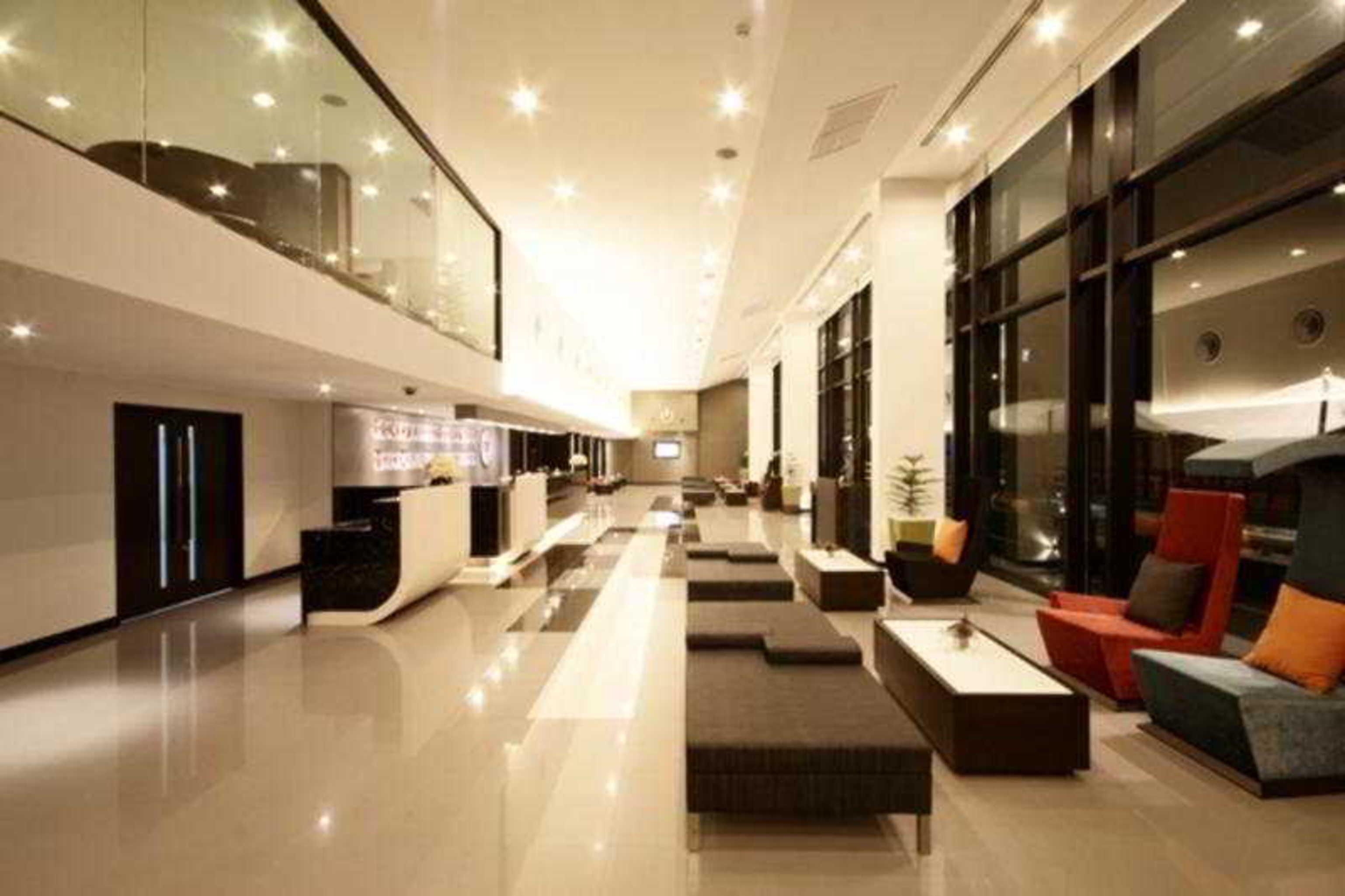 Tsix5 Hotel Паттайя Экстерьер фото