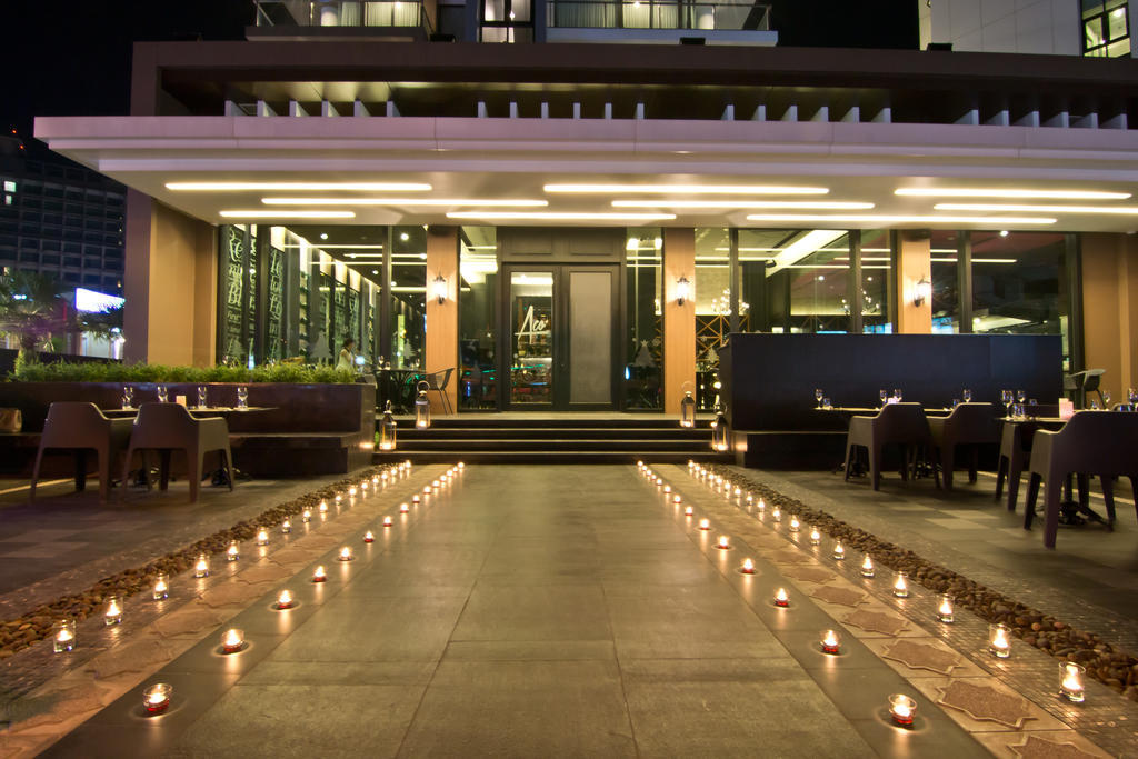 Tsix5 Hotel Паттайя Экстерьер фото